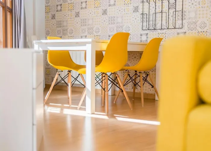 Апартаменты Vtz El Balcon De Espoz Y Mina Ii Сарагоса